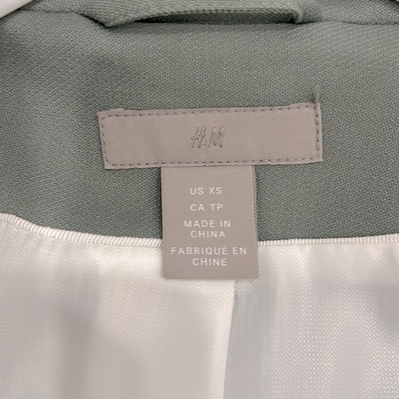 Sage green blazer - Picture 7 of 7